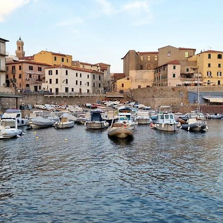 Casa Ilanfra - Appartamenti Gabbiano, Farfalla E Stella Marina Piombino Kültér fotó