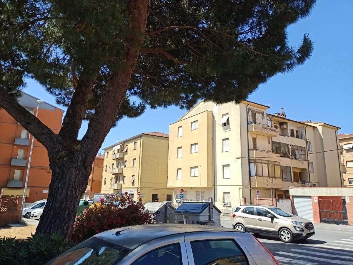 Casa Ilanfra - Appartamenti Gabbiano, Farfalla E Stella Marina Piombino Kültér fotó