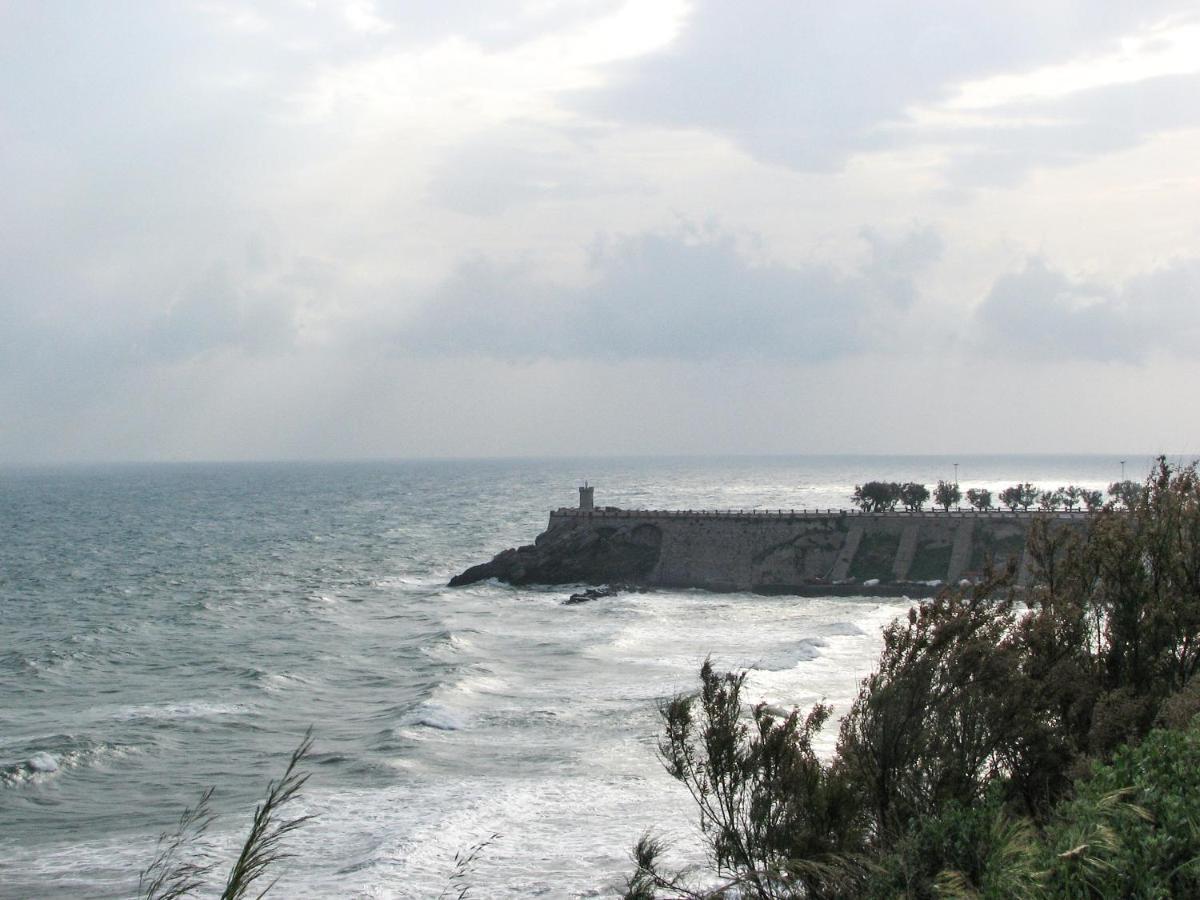 Casa Ilanfra - Appartamenti Gabbiano, Farfalla E Stella Marina Piombino Kültér fotó