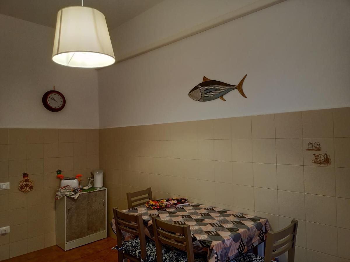 Casa Ilanfra - Appartamenti Gabbiano, Farfalla E Stella Marina Piombino Kültér fotó