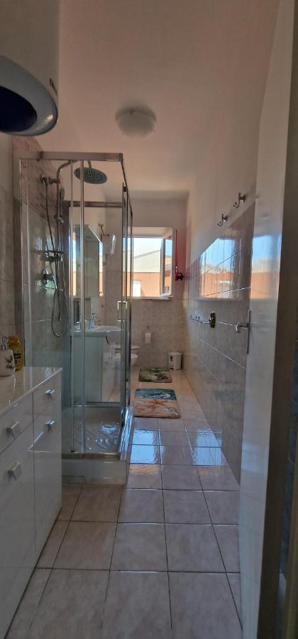 Casa Ilanfra - Appartamenti Gabbiano, Farfalla E Stella Marina Piombino Kültér fotó