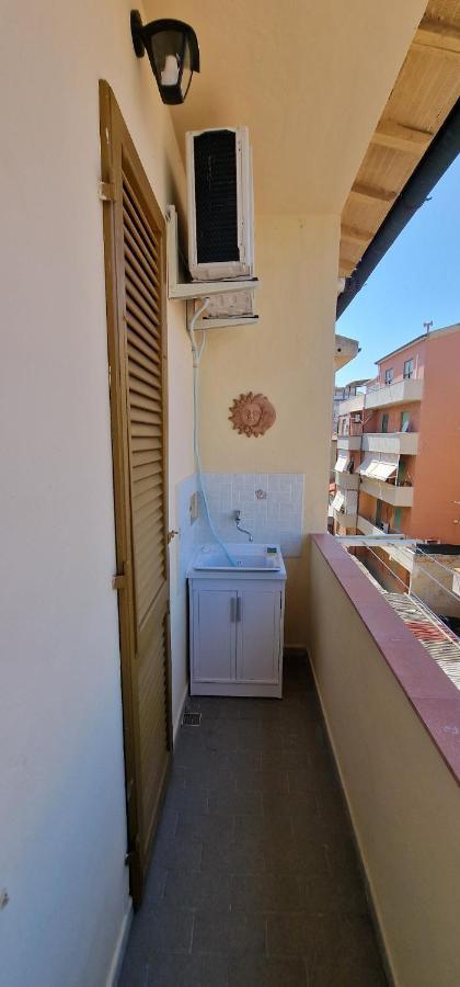 Casa Ilanfra - Appartamenti Gabbiano, Farfalla E Stella Marina Piombino Kültér fotó