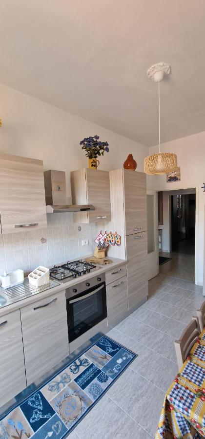 Casa Ilanfra - Appartamenti Gabbiano, Farfalla E Stella Marina Piombino Kültér fotó
